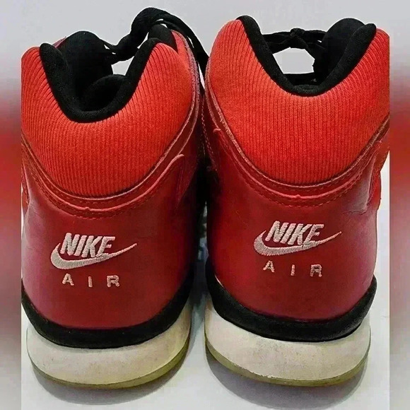 Nike Men's Red Air Tech Challenge Hybrid II Sneaker Shoes, sz 9 - Picture 7 of 14